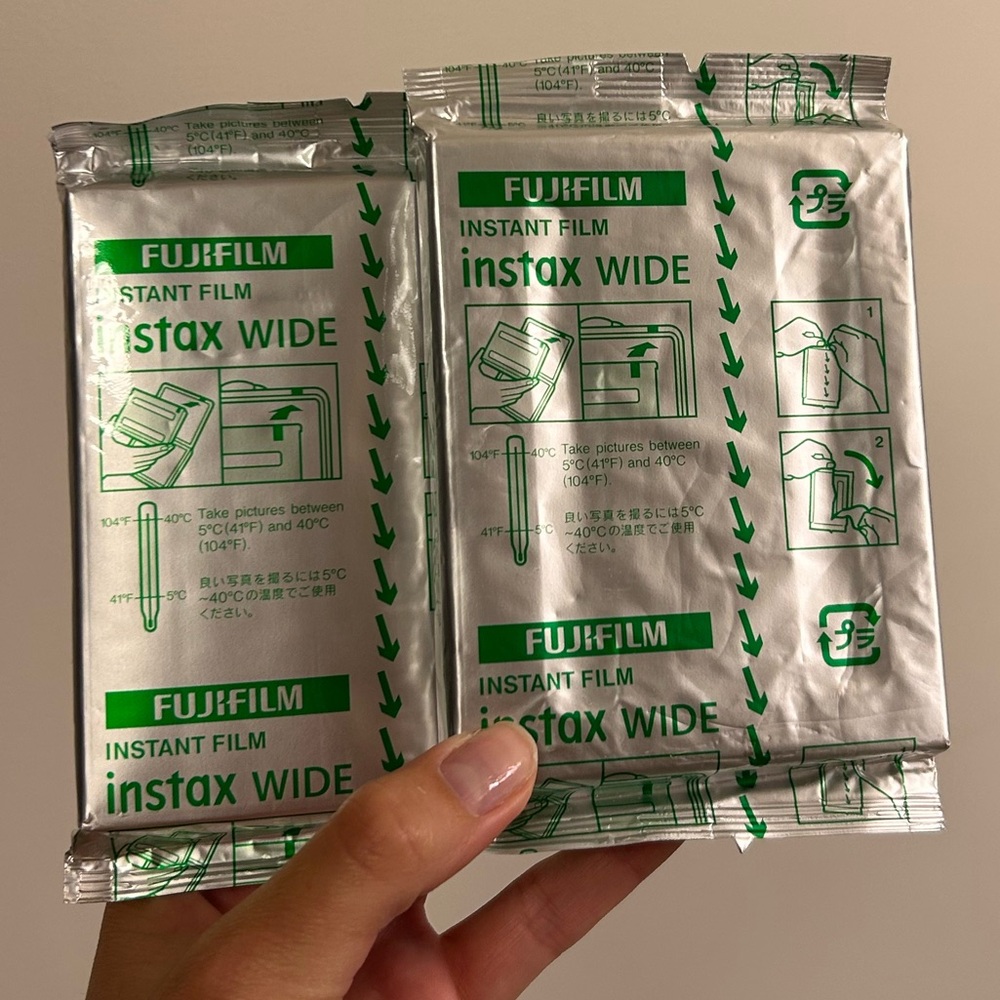 Fujifilm. Instant film. Instan wide film packs